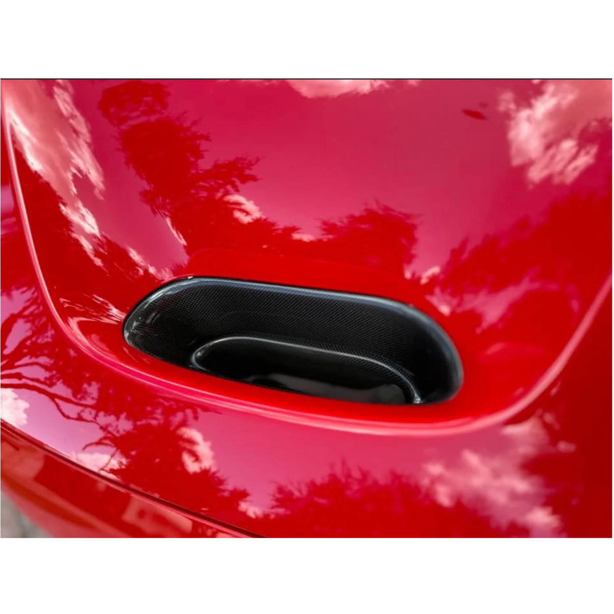 Dry Carbon Fiber Hood Air Guide Trim for Ferrari F8 - Bull Boost Performance