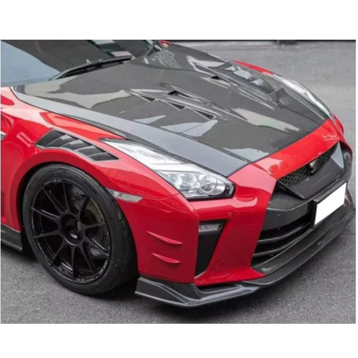Carbon Fiber T Style Vented Front Engine Hood for Nissan GT-R R35