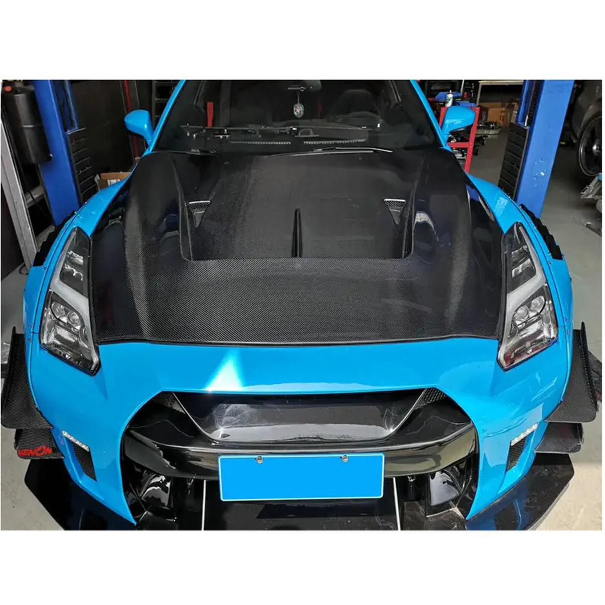 Vented Carbon Fiber Hood for Nissan GT-R R35